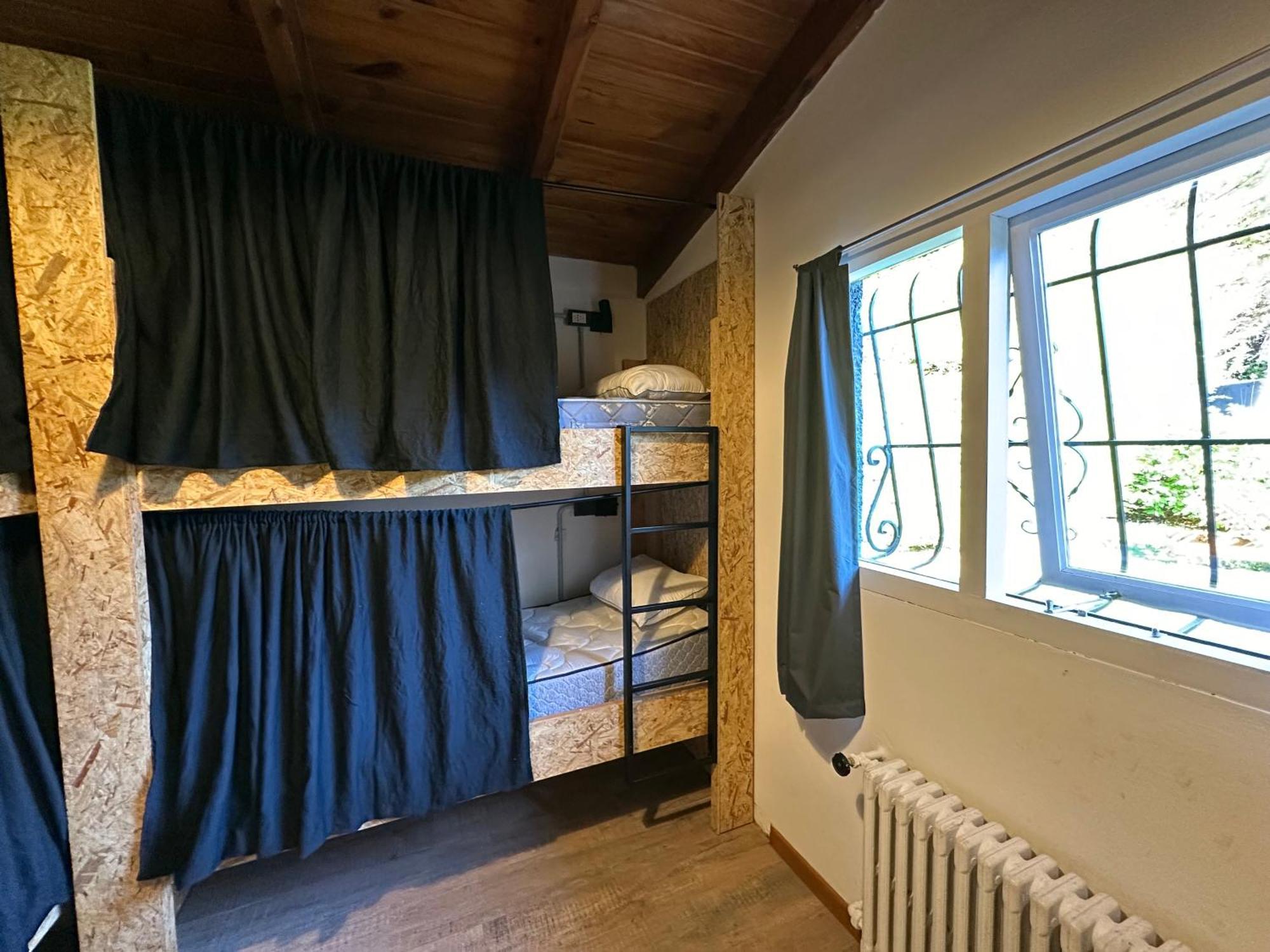 Las Vinas Hostel Boutique Сан-Карлос-де-Барилоче Экстерьер фото
